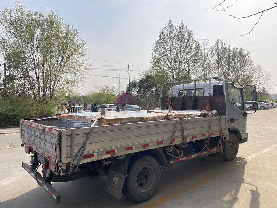 2臺舵輪車已發車--修過.jpg